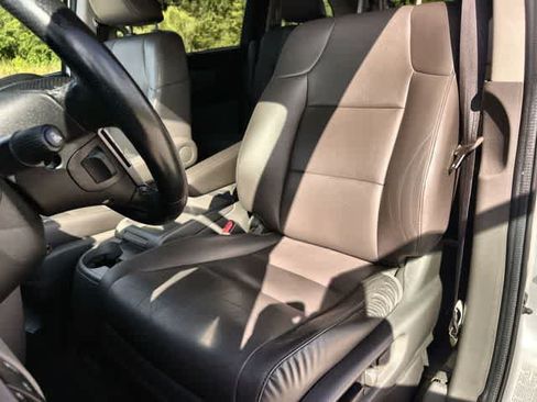 Used 2014 Honda Odyssey EX-L image 11