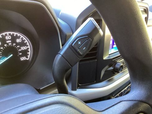 Used 2023 Ford F150 XLT image 45