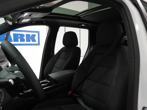 New 2026 Chevrolet Equinox LT image 16