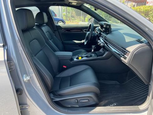 Used 2025 Honda Civic Sport Touring image 9