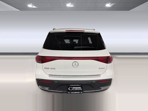 Certified 2023 Mercedes-Benz EQB 300 4MATIC image 10