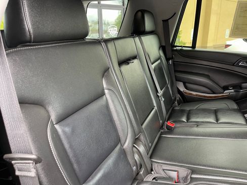 Used 2019 Chevrolet Tahoe LT RWD image 21