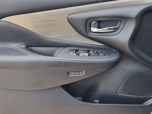 Used 2017 Nissan Murano SL w/ SL Technology Package FWD image 21