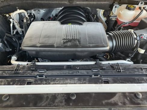 Used 2023 Chevrolet Silverado 1500 LT Trail Boss w/ Convenience Package II AWD/4WD image 31