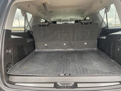 Used 2018 GMC Yukon XL SLT image 7