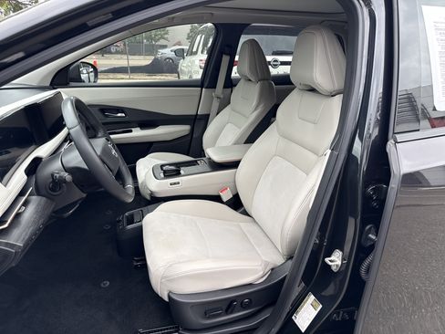 Certified 2023 Nissan Ariya AWD image 20