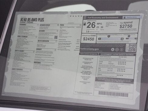 New 2025 Volvo XC40 B5 Plus w/ Protection Package Premier image 18