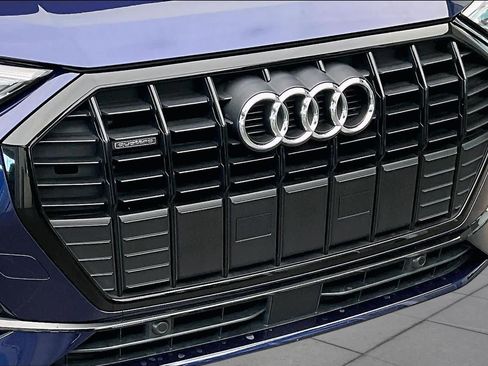 Used 2021 Audi Q3 2.0T Premium w/ Convenience Package AWD/4WD image 32