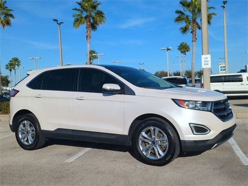 Used 2018 Ford Edge SEL w/ Equipment Group 201A image 2