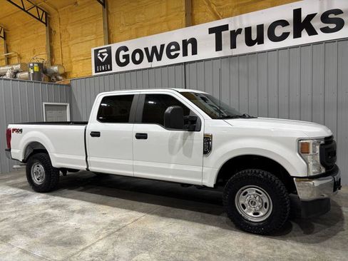 Used 2021 Ford F250 XL w/ Power Equipment Group AWD/4WD image 3