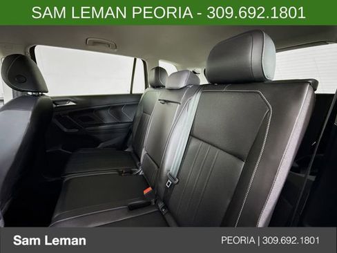 Used 2023 Volkswagen Tiguan SE image 23