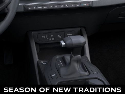 New 2025 Kia K4 LXS image 23