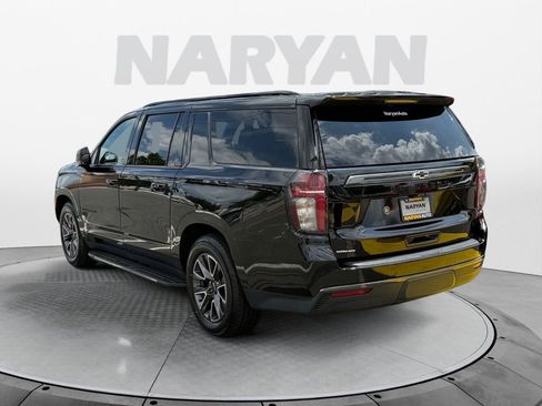 Used 2021 Chevrolet Suburban Z71 w/ Z71 Off-Road Package image 6