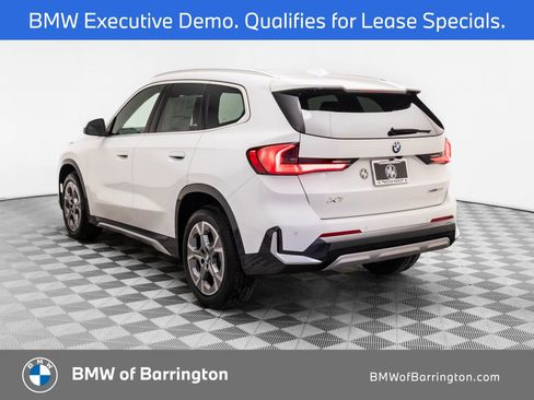 New 2026 BMW X1 xDrive28i w/ Technology Package AWD/4WD image 3