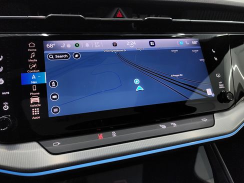 Used 2024 Jeep Wagoneer Launch Edition image 10