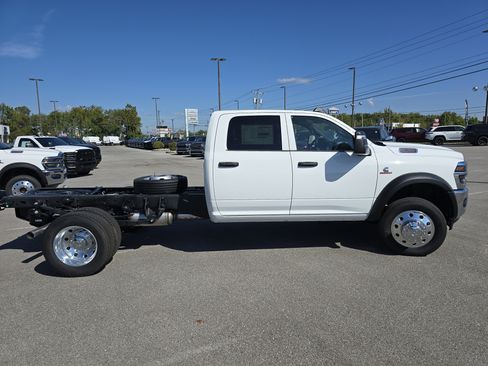 New 2026 RAM 4500 Tradesman image 14