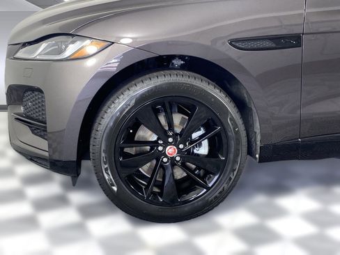 New 2023 Jaguar F-PACE S AWD/4WD image 9