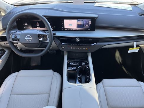 New 2026 Nissan Murano SL image 9