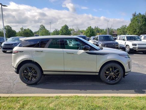 New 2026 Land Rover Range Rover Evoque S image 4