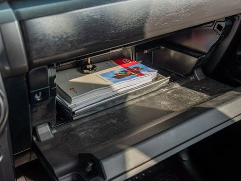 Used 2019 Toyota 4Runner SR5 4X4 W/ UPGRADES / GREAT image 47