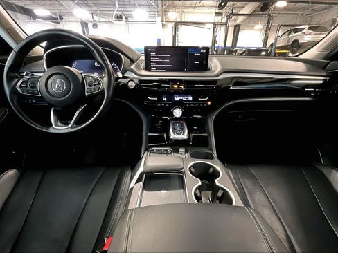 Used 2023 Acura MDX w/ Technology Package AWD/4WD image 22