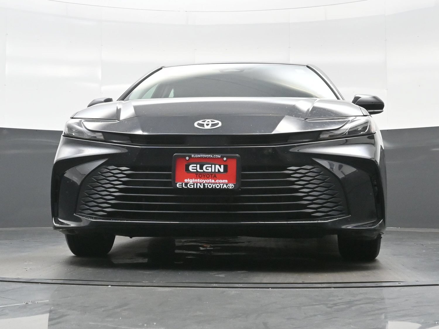 Used 2025 Toyota Camry LE FWD image 27