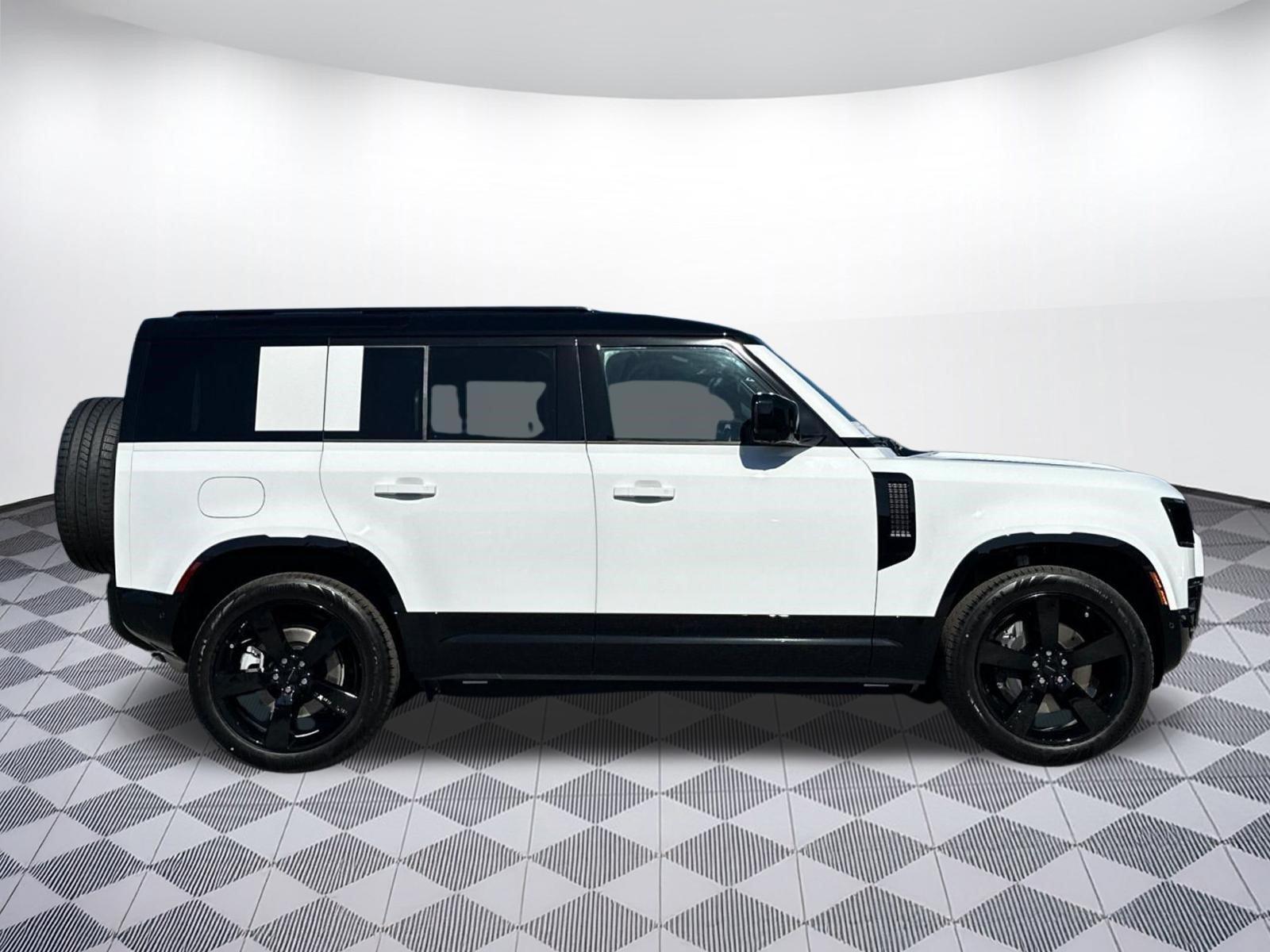 New 2026 Land Rover Defender 110 X-Dynamic SE AWD/4WD image 7