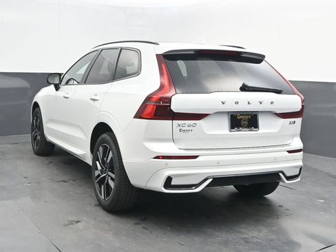 New 2026 Volvo XC60 B5 Core w/ Climate Package AWD/4WD image 3