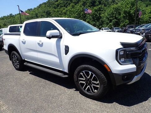 Used 2025 Ford Ranger Lariat w/ FX4 Off-Road Package AWD/4WD image 12