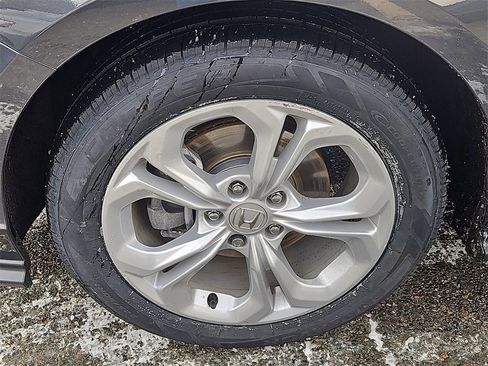 Certified 2024 Honda Accord LX image 7