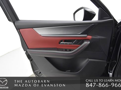 Certified 2025 MAZDA CX-70 3.3 Turbo w/ Premium Plus Pkg image 28