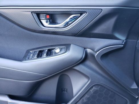 Used 2025 Subaru Outback Premium w/ Popular Package #1A image 17