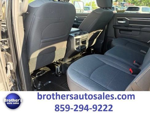 Used 2024 RAM 3500 Big Horn w/ Night Edition AWD/4WD image 31