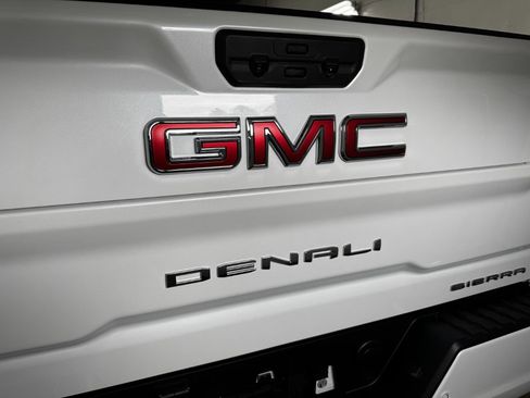 New 2026 GMC Sierra 2500 Denali w/ Technology Package image 11