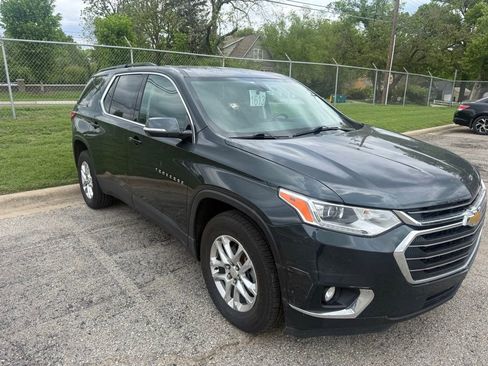 Used 2019 Chevrolet Traverse LT AWD/4WD image 3