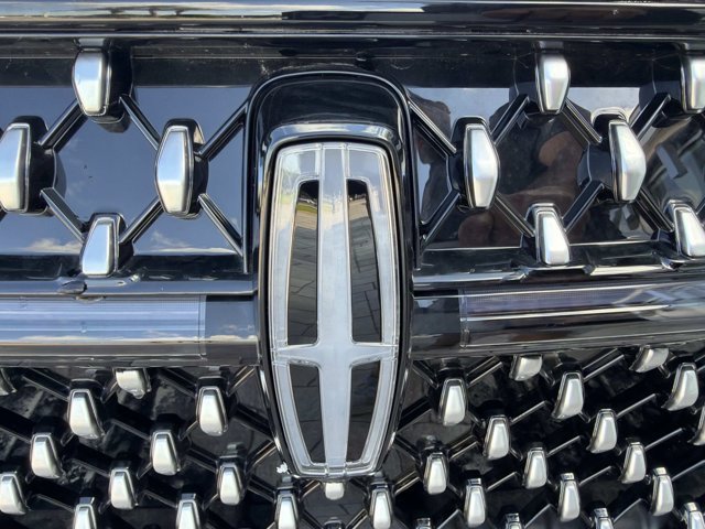 New 2026 Lincoln Nautilus Reserve AWD/4WD image 7