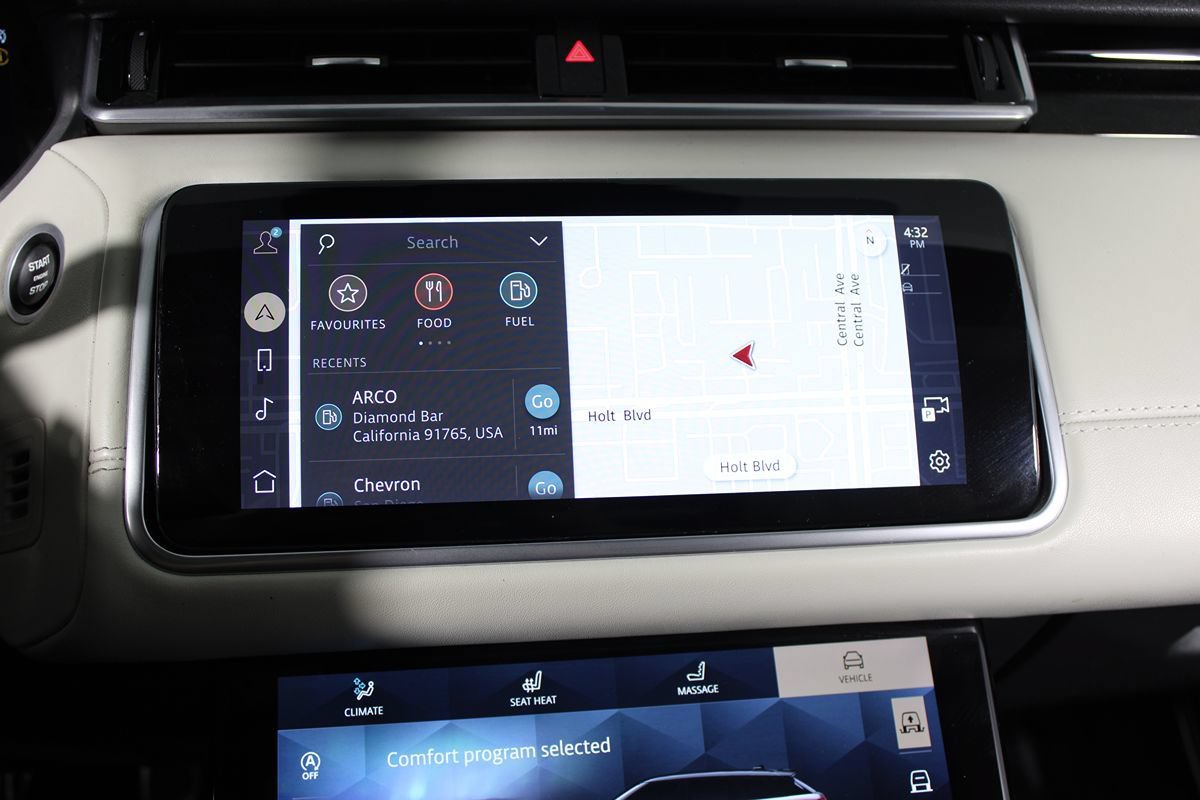Used 2021 Land Rover Range Rover Velar R-Dynamic HSE AWD/4WD image 18