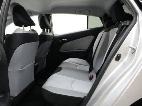 Used 2018 Toyota Prius Two image 29