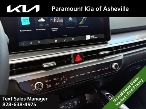 New 2026 Kia Sorento S w/ S Panoramic Sunroof Package FWD image 11