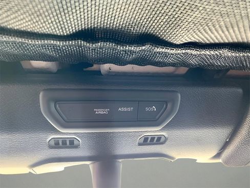 Used 2023 Jeep Wrangler Sport S image 38