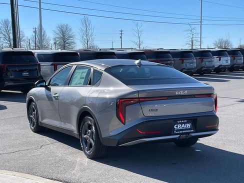 New 2026 Kia K4 FWD image 5