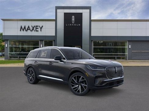 New 2026 Lincoln Aviator Reserve AWD/4WD image 29