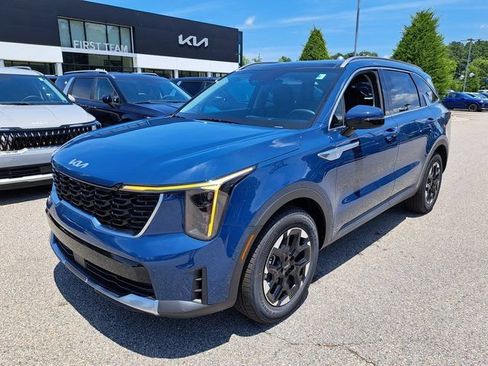 New 2026 Kia Sorento S w/ S Panoramic Sunroof Package FWD image 1