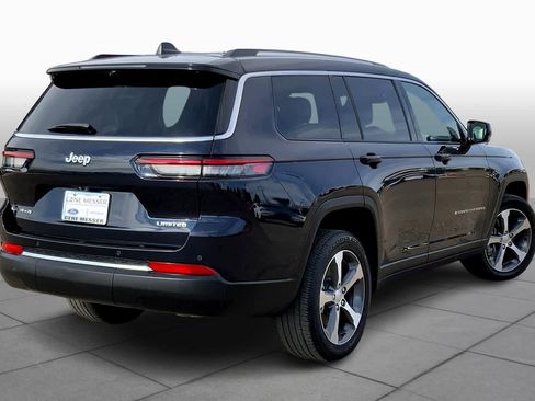 Used 2023 Jeep Grand Cherokee L Limited w/ Luxury Tech Group II AWD/4WD image 13