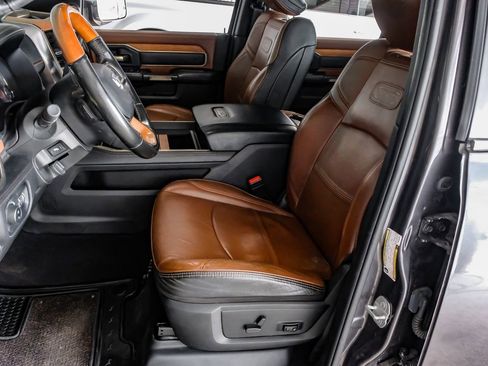 Used 2021 RAM 3500 Limited image 29