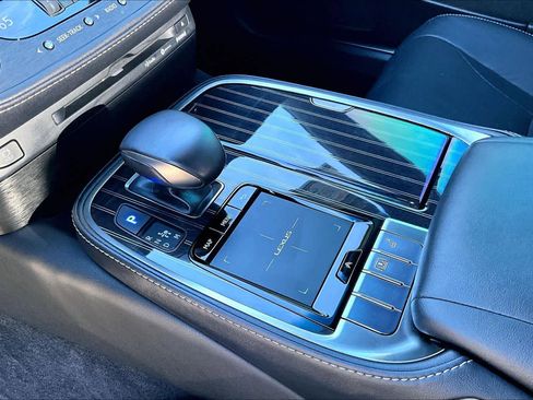 Used 2018 Lexus LS 500 image 15