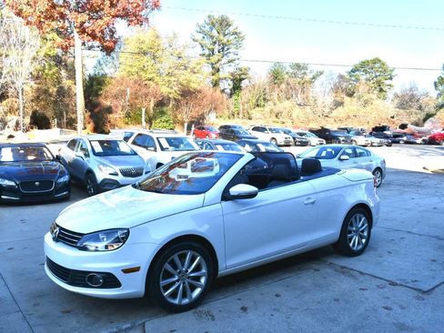 Used 2014 Volkswagen Eos Komfort image 9
