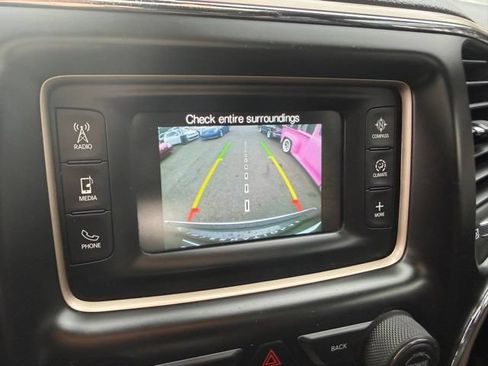 Used 2017 Jeep Grand Cherokee Limited AWD/4WD image 27