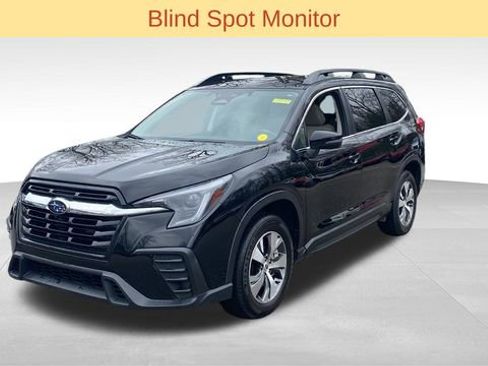 Used 2023 Subaru Ascent Premium w/ Convenience Package AWD/4WD image 3