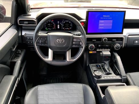 Used 2025 Toyota 4Runner TRD Off-Road Premium w/ Tow Technology Package image 6